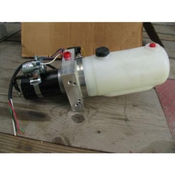NIB 12V MONARCH DYNA-JACK 4-Way Hydraulic Pump Mdl.#M-3551-0211 with Pendant