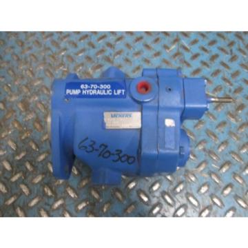 Vickers Hydraulic Vane Pump MPUB10-LS21D-12-002 426435 16J000E Used