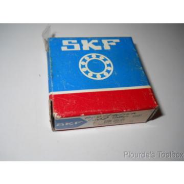 ​New SKF 10mm Bore Single Row 2-Seals Radial Ball Bearing, 30mm OD, 6200-2RSJEM