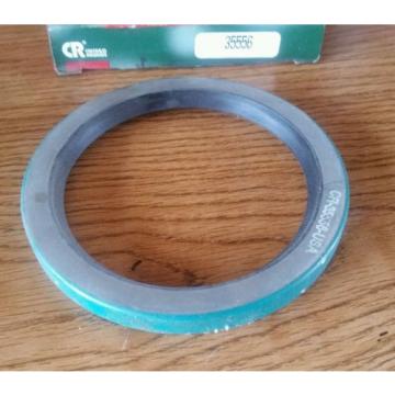 CR Chicago rawhide OIL SEAL 35556 new