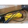 ENERPAC P-84 HYDRAULIC HAND PUMP DOUBLE ACTING 4-WAY VALVE &amp; 2 HOSES MINT! #3 small image
