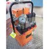 CARR-LANE/ROMHELD SwiftSure Dual output Hydraulic Pump Pt#CLR901-EP w/Handle #1 small image