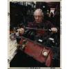 1989 Press Photo Rolla Vollstedt car builder tightens bearing caps at his shop #4 small image