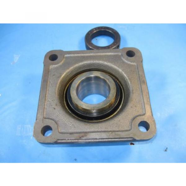 2&#034; Inch Bearing LCJ-2&#034;+ 4 Bolts Flanged Housing Mounted Bearings Rolling #3 image