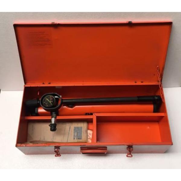 SKF Maintanance Product 728619 Hydraulic Hand Pump, 150 MPA (1500 Bar) #1 image