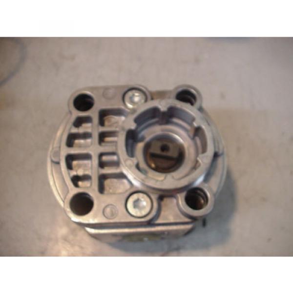 New bosch rexroth hydraulic gear pump 0517515307 Tang Drive hub mount #2 image