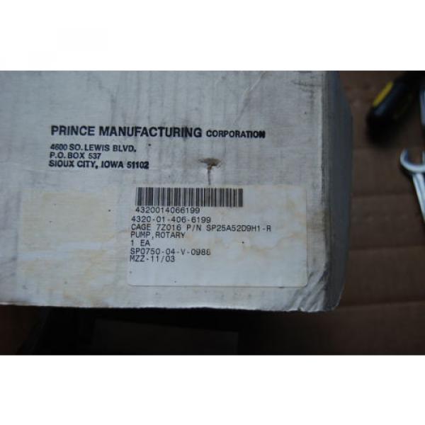 PRINCE  HYDRAULIC GEAR  PUMP SP25A52D9H-1R  2500 PSI  NEW #4 image