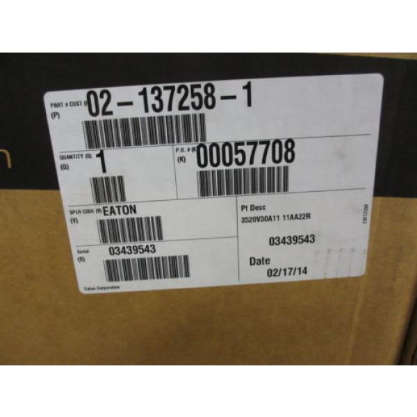 Eaton Vickers 3520V30A11 11AA22R Hydraulic Pump 02-137258-1 *New Old Stock* #1 image