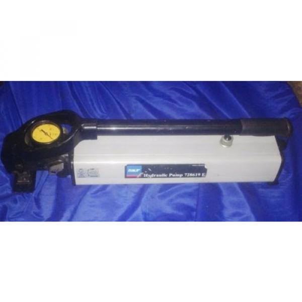 SKF Maintanance Product 728619 E Hydraulic Hand Pump 150 MPA/1500 Bar 2.4 L Tank #1 image