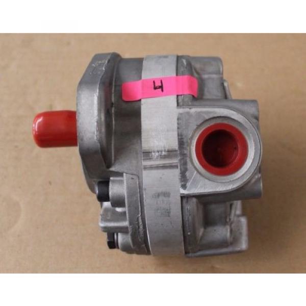 Hydraulic motor/pump 3/4&#034; shaft in/out ports 7/8&#034;  FREE SHIPPING #1 image
