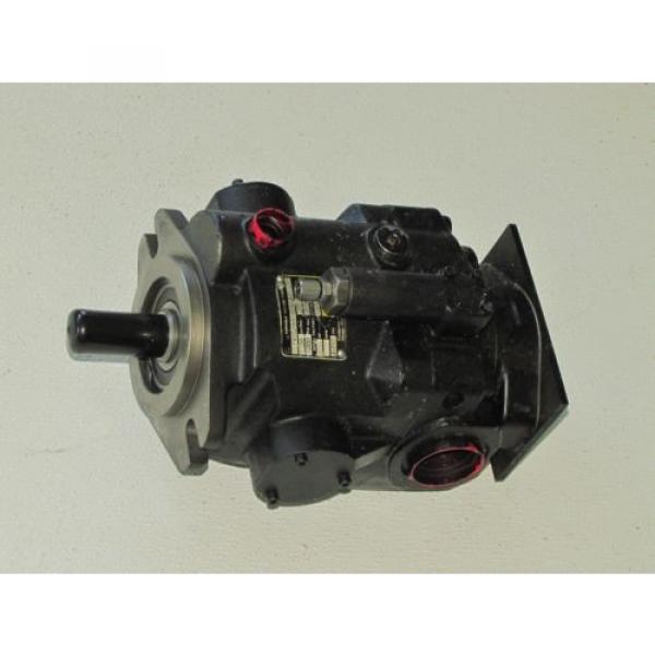 PARKER VARIABLE VOLUME HYDRAULIC PUMP # PVP23103R6A210 #1 image