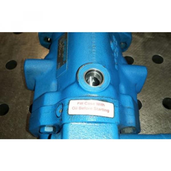 Vickers PVB6-RSY-40-CM-12 Hydraulic Variable Displacement Axial Piston Pump #3 image