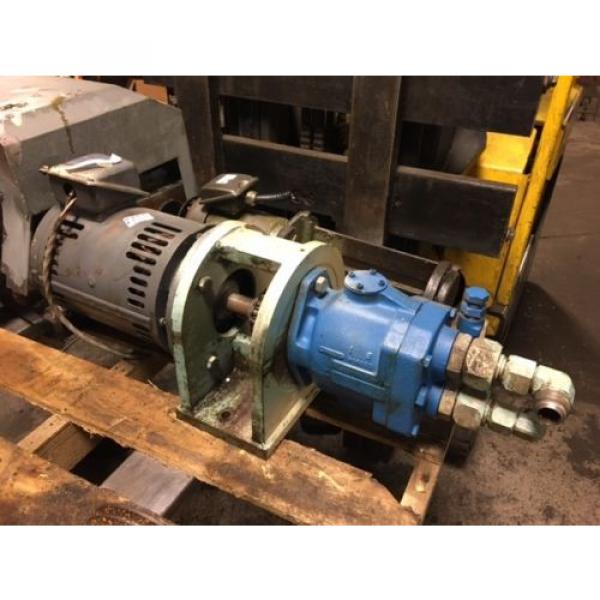5 HP Westinghouse Motor w/ Vickers Hydraulic Pump, PVQ20-B2R-SE1S-21-C2M-12 Used #1 image