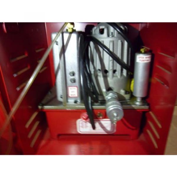 Brock 5 Series Electric Remote Control 10,000 PSI Hydraulic Pump W/Case #1 image