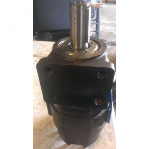 P37X-611-BASH-22-73, Parker, Commercial Intertech,  Hydraulic Gear Pump #2 image