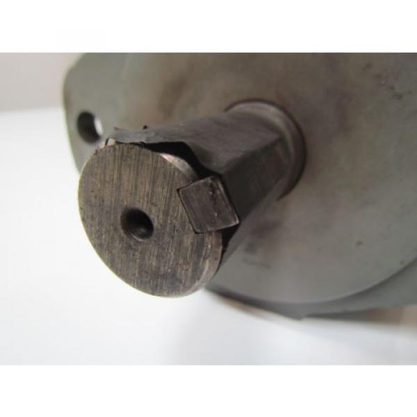 Vickers 3525V25A17-1DD22RH-D95FW Hydraulic Double Vane Pump Right Hand CW #5 image