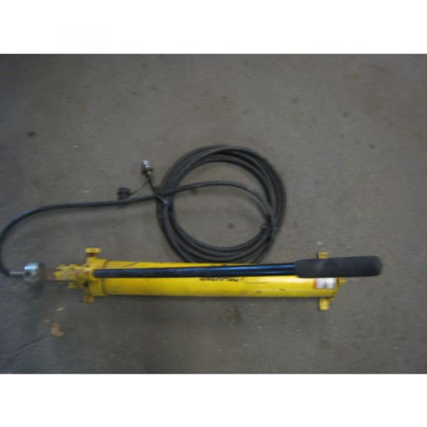 Enerpac P801 Hydraulic Hand Pump 1000psi  W/ Hose And Pressure Gage #3 image