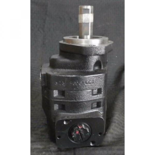 NEW PARKER COMMERCIAL HYDRAULIC MOTOR , #323-9210-205 #3 image