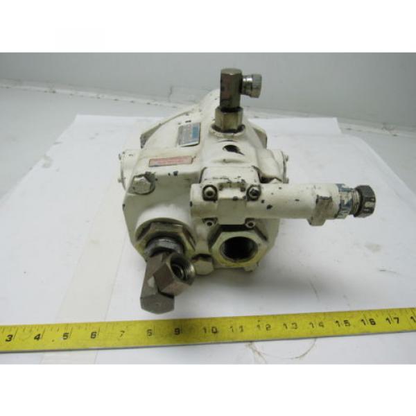 Vickers PVQ 32 B2L SE1S 21 Inline Variable volume Hydraulic piston pump #4 image