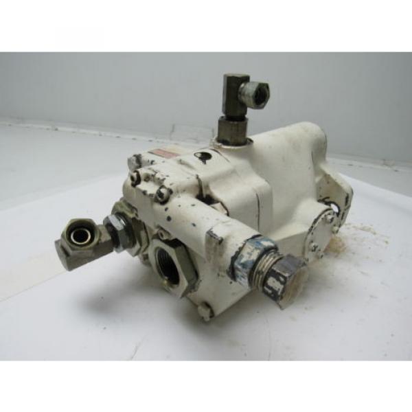 Vickers PVQ 32 B2L SE1S 21 Inline Variable volume Hydraulic piston pump #5 image