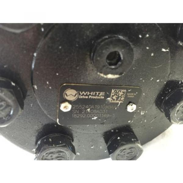 USED WHITE 255240A1910ABAAA DRIVE PRODUCTS HYDRAULIC MOTOR,BOXZG #3 image