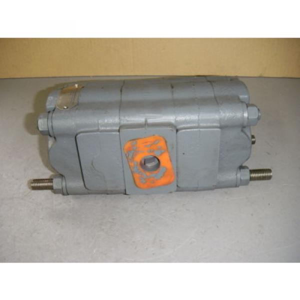 Commercial Shearing D19-2-31 Hydarulic Pump #3 image