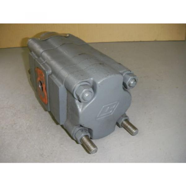 Commercial Shearing D19-2-31 Hydarulic Pump #4 image