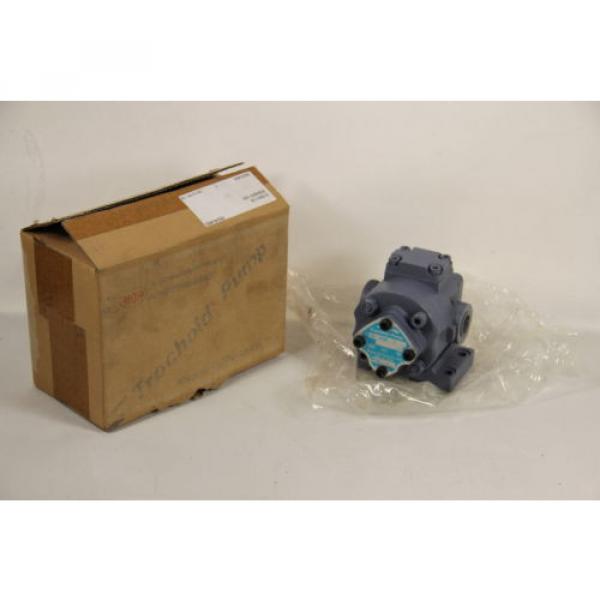 Nippon TOP-208HBR Trochoid Pump, Inlet Outlet Port Size 1/2 BSPT, MAX RPM 2500 #1 image