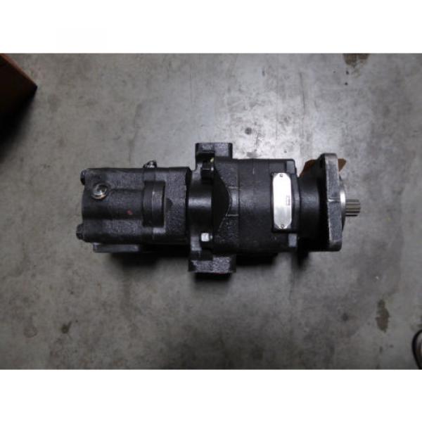 NEW PARKER COMMERCIAL HYDRAULIC PUMP 322-9529-025 #1 image
