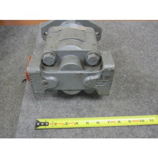 NEW PARKER COMMERCIAL HYDRAULIC PUMP # 324-9114-605 #3 image
