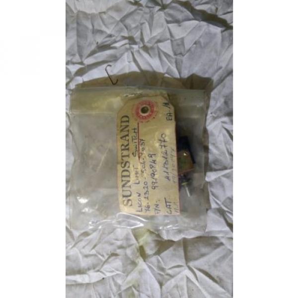 Sundstrand Licon Limit Switch 76-2320-504-4037 P/N 99190849 CAT 411312770 #1 image