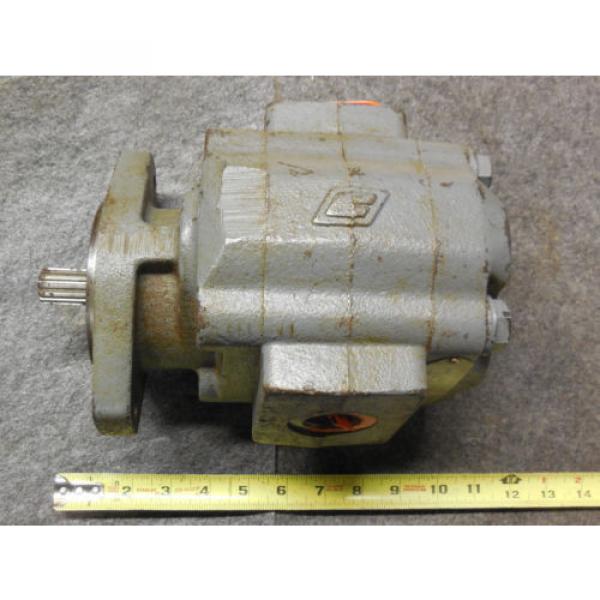 NEW PARKER COMMERCIAL HYDRAULIC PUMP # 313-9510-232 #1 image