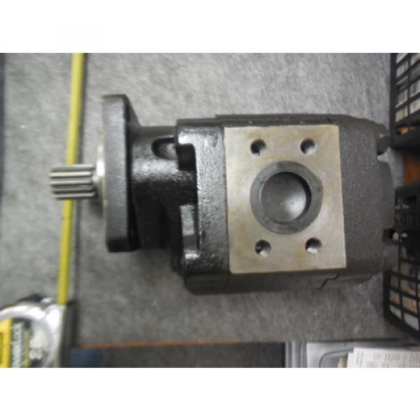 NEW PARKER COMMERCIAL HYDRAULIC PUMP # P51A842SPLLYL25-25 #4 image