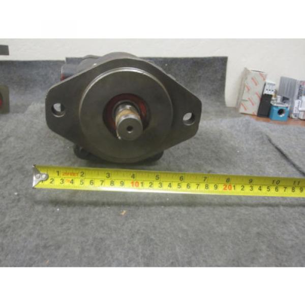 NEW PARKER COMMERCIAL HYDRAULIC PUMP # 324-9218-630 #2 image