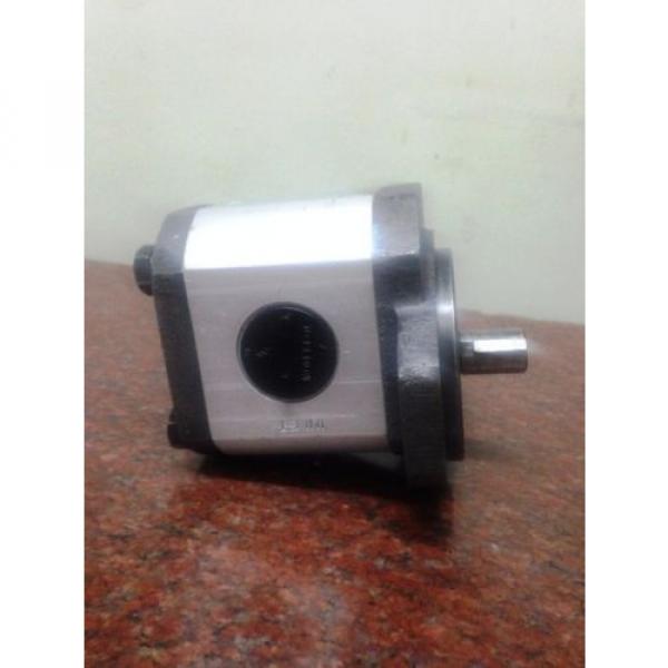 YUKEN Hydraulics Gear Pump PGO-100-S-1-P-B-R #5 image