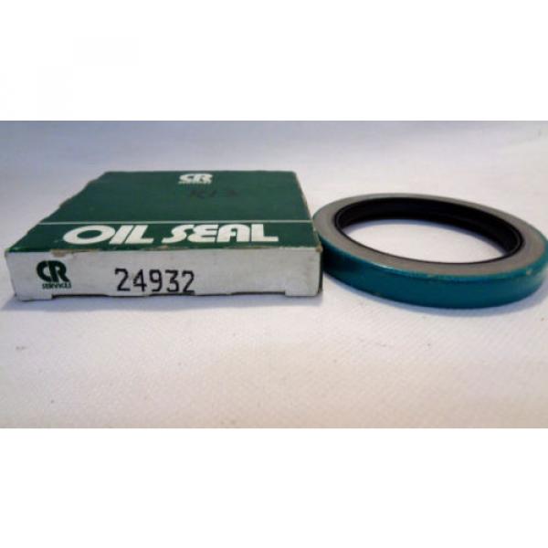 NEW IN BOX  CHICAGO RAWHIDE 24932 OIL SEAL #1 image