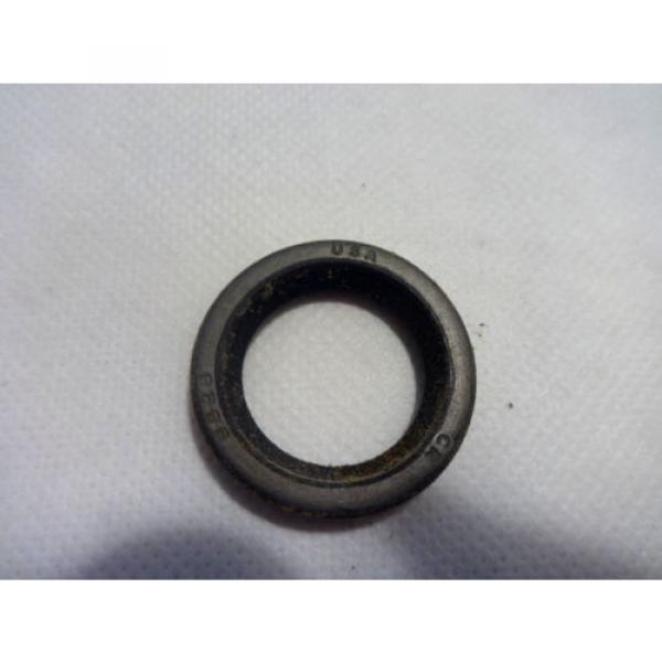 NEW IN BOX LOT OF 2 CHICAGO RAWHIDE 9826 OIL SEAL #2 image