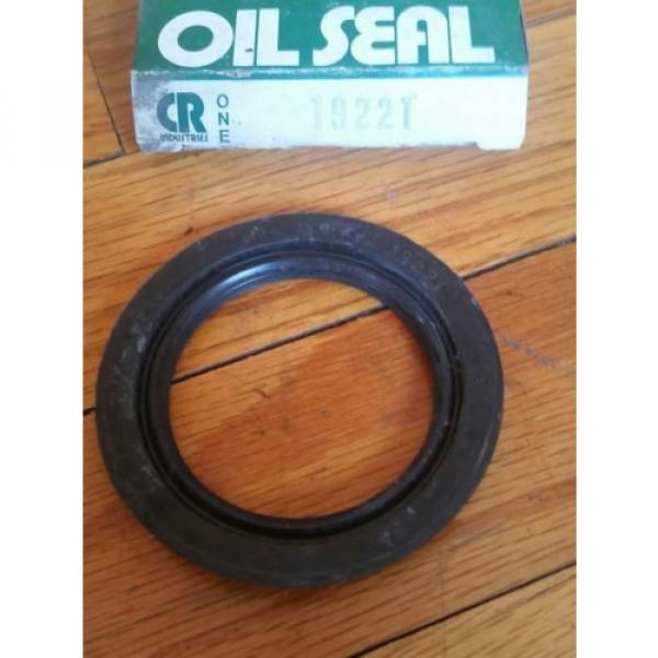 Chicago Rawhide CR oil Seal 19221 #2 image